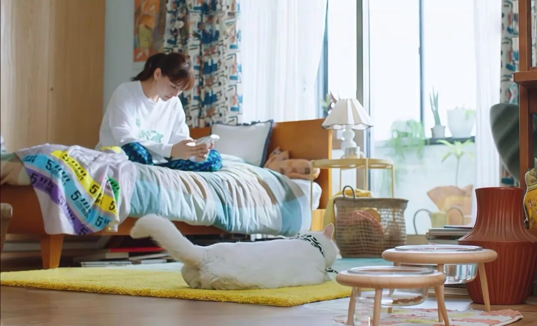 年轻人不买房，花几十万租房