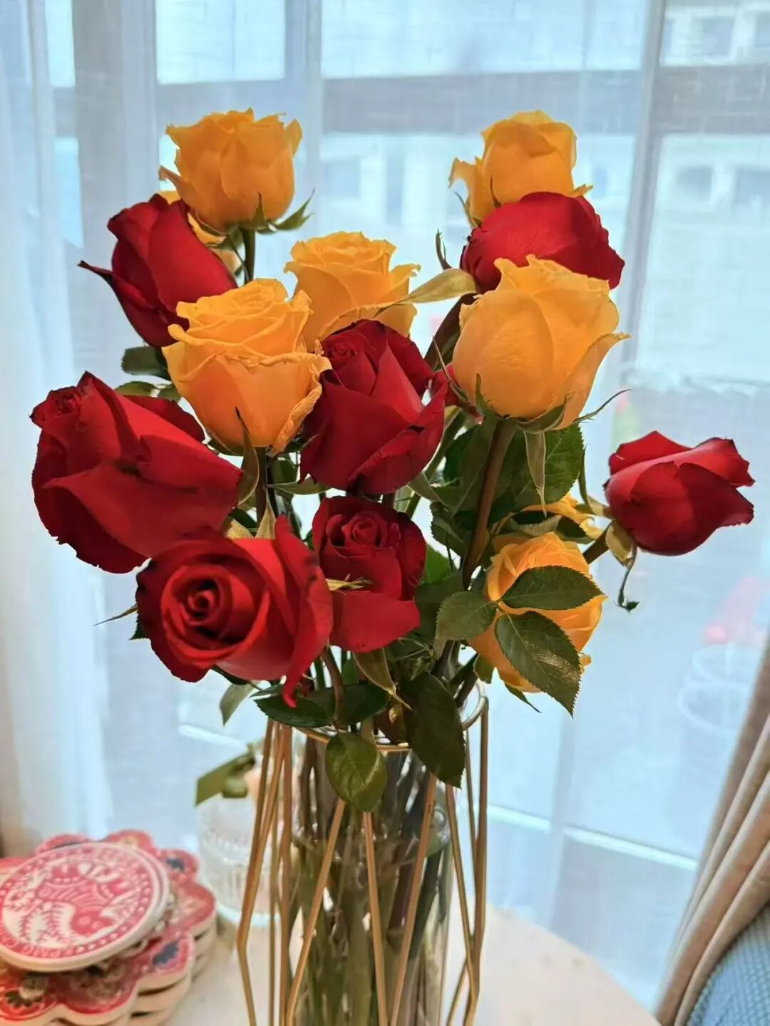 年轻人不买房，花几十万租房